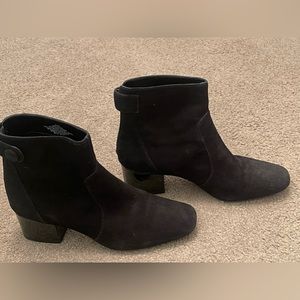 Black dress booties